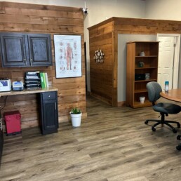 HealthQuilt Seabrook TX front desk and patient check in area